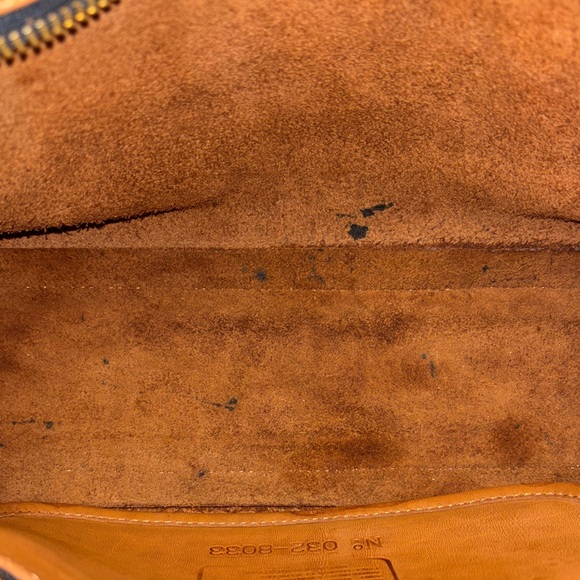 Coach Vintage British Tan Swagger Bag - Picture 10 of 12